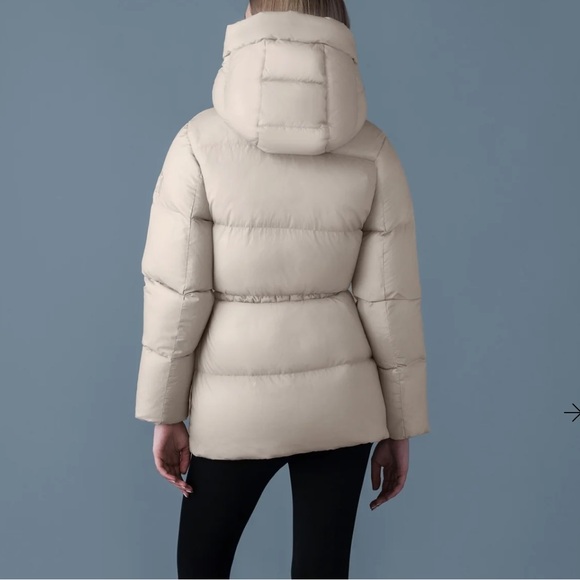 Mackage Women’s Beige Puffer Jacket - Picture 4 of 5